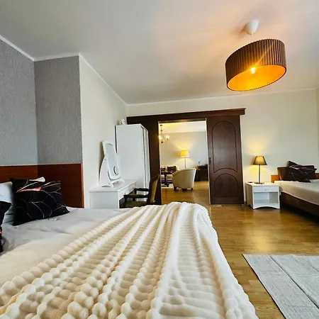 Gołąbek Hotel 3*